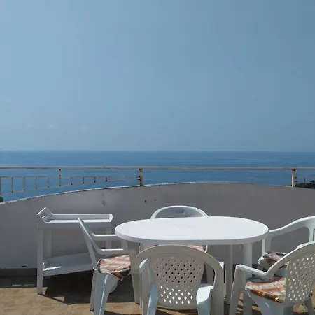100 M To The Sea, Private Beach, Terrasse 60m2, Gorgeous View * Scalea