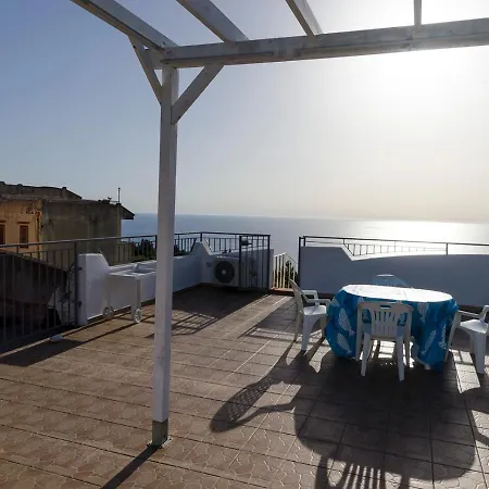 100 M To The Sea, Private Beach, Terrasse 60m2, Gorgeous View * Scalea